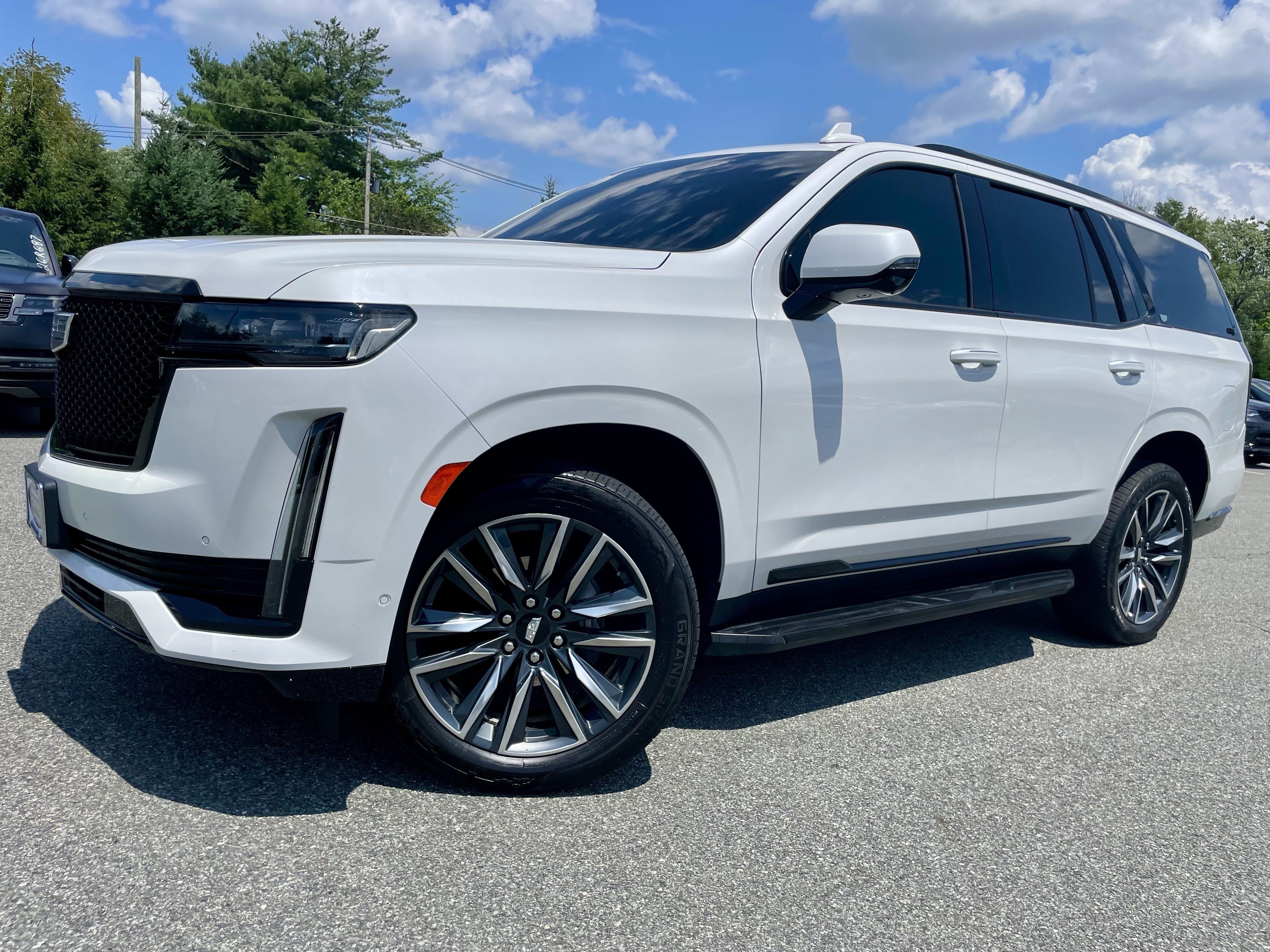 Used 2021 Cadillac Escalade Sport AWD/4WD image 37