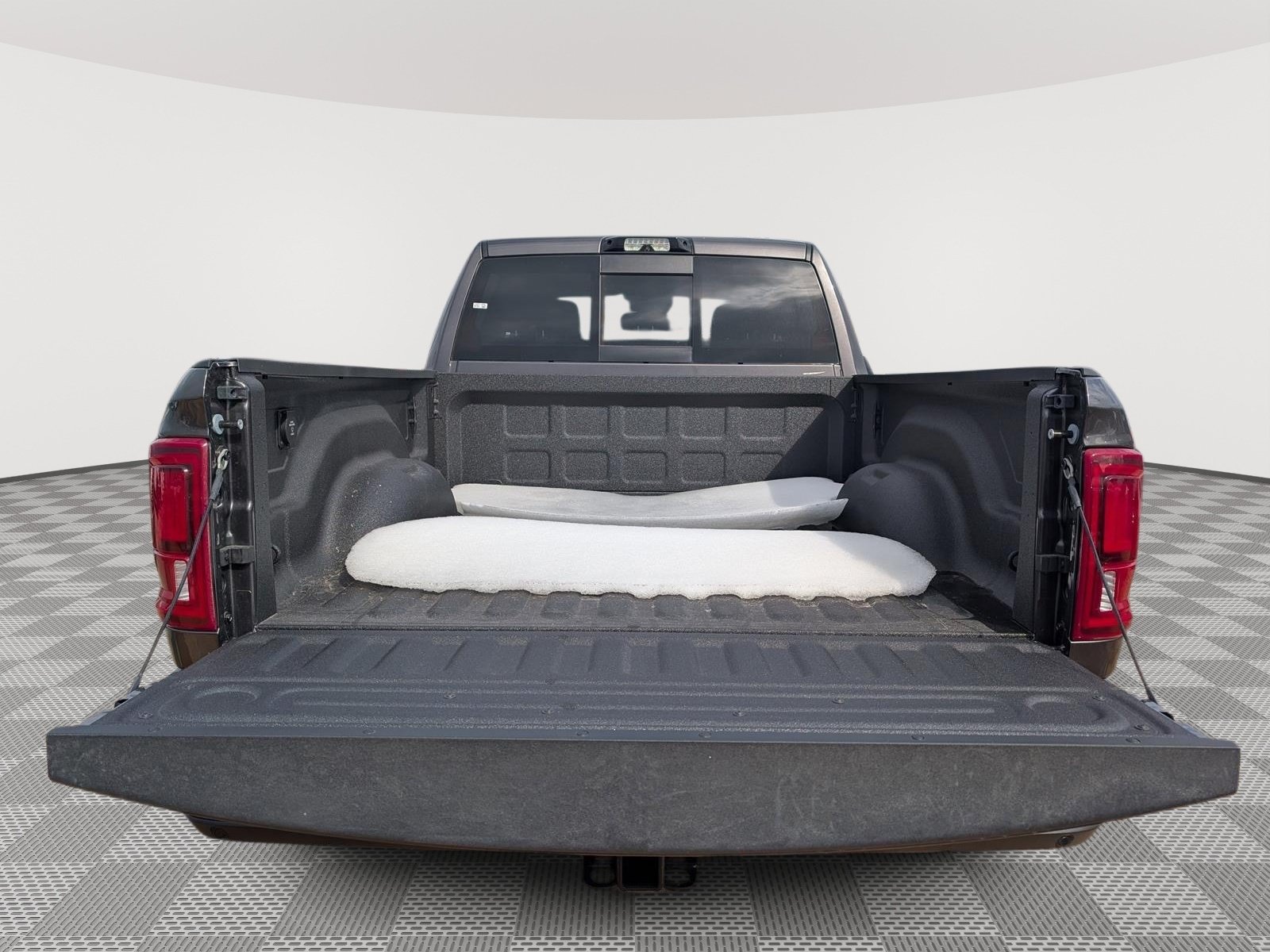 New 2026 RAM 3500 Tradesman AWD/4WD image 9