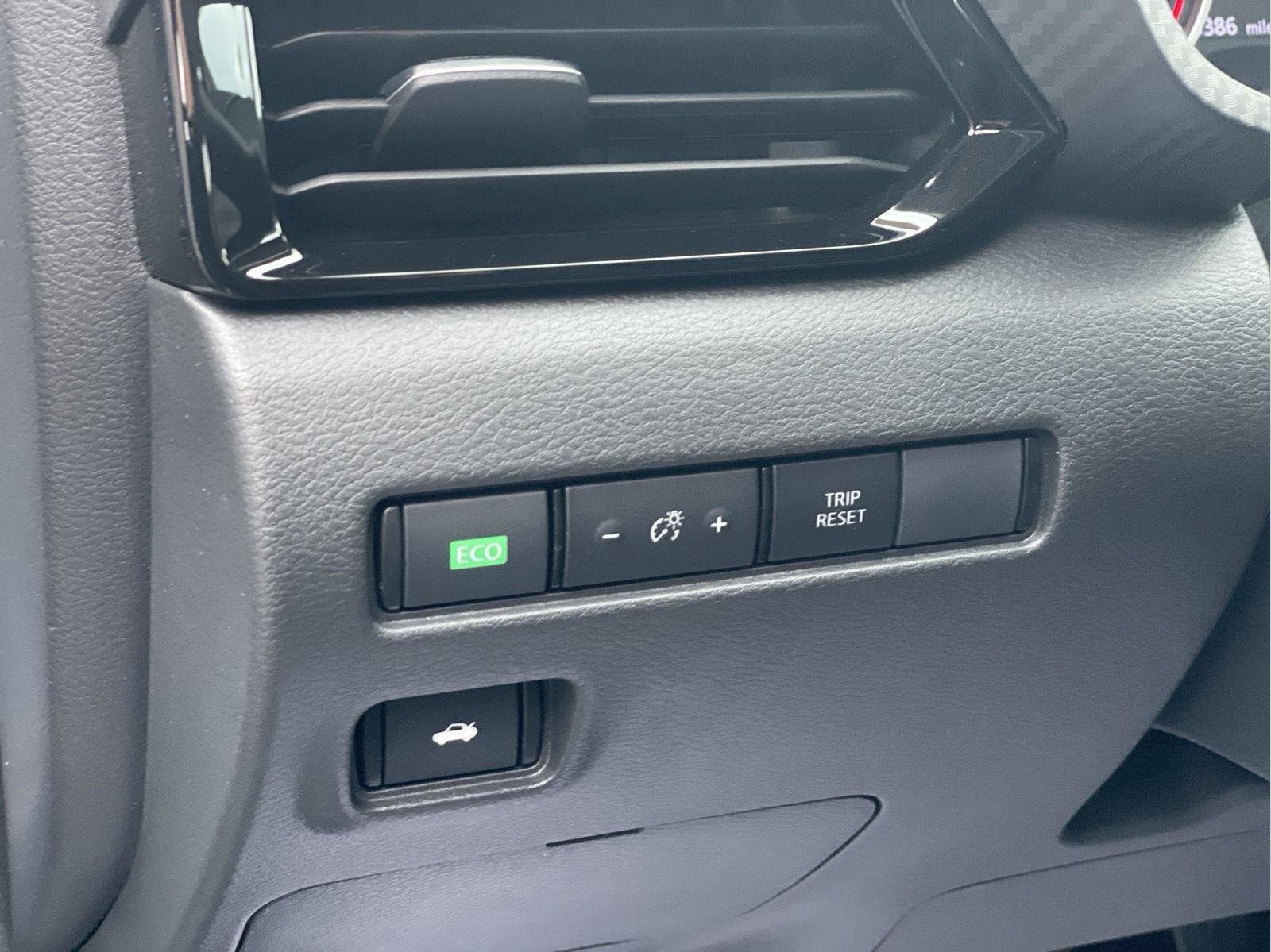 Used 2024 Nissan Sentra SV w/ All-Weather Package FWD image 26