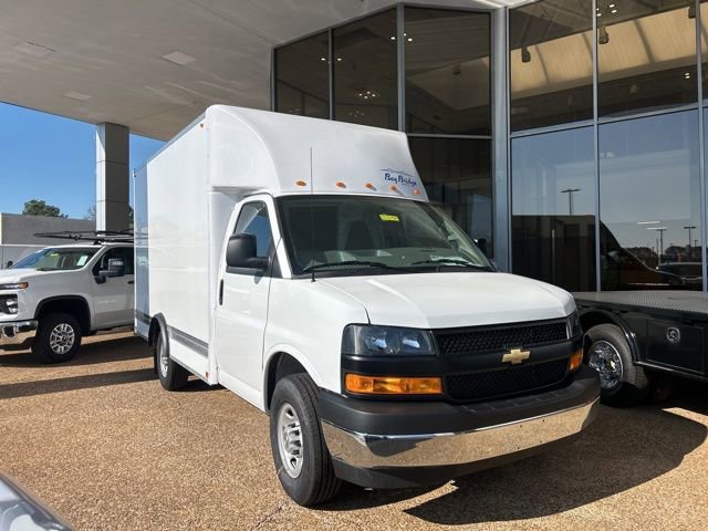 New 2025 Chevrolet Express 3500 w/ Power Convenience Package image 1
