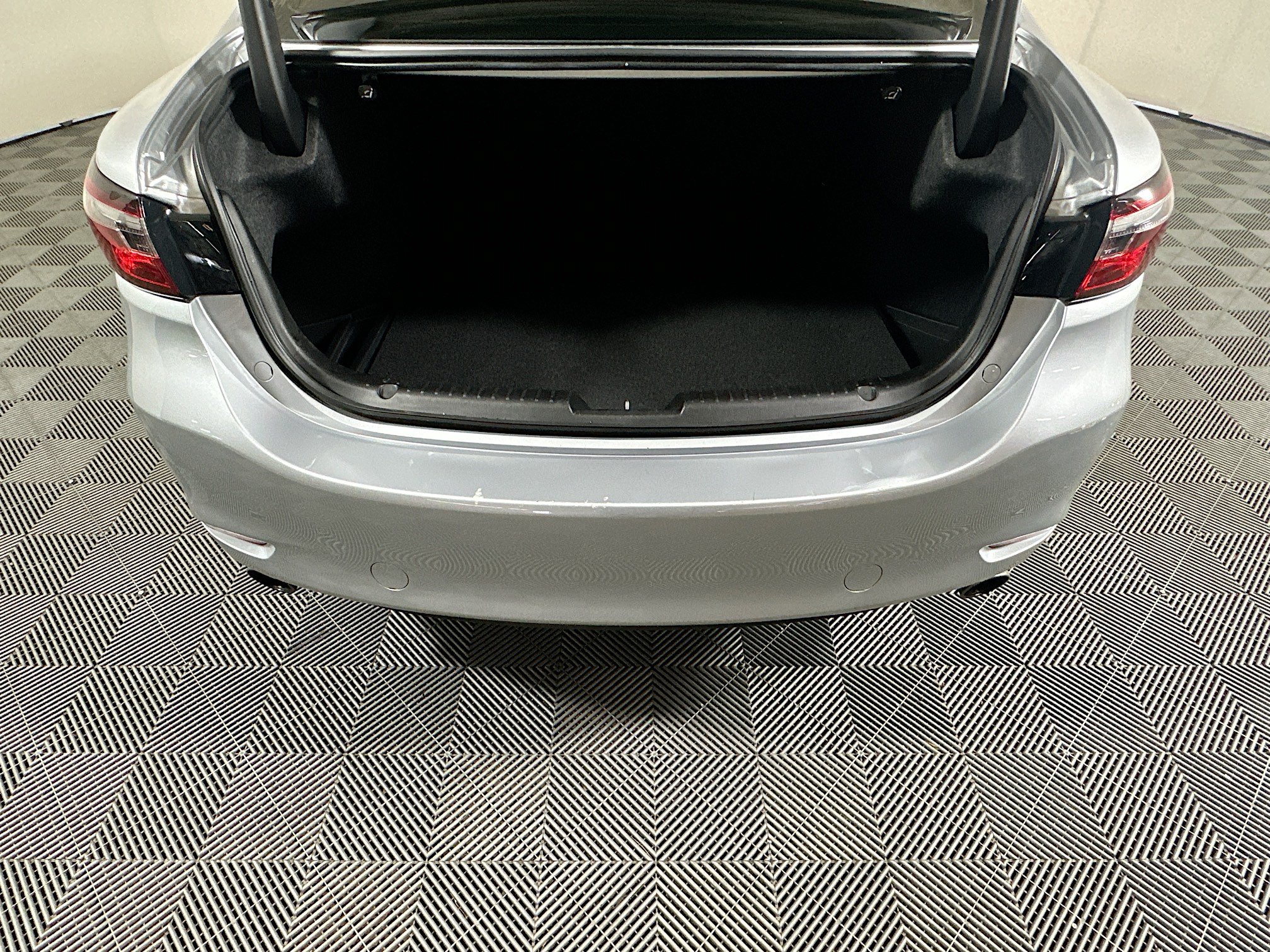 Used 2018 MAZDA MAZDA6 Grand Touring FWD image 31