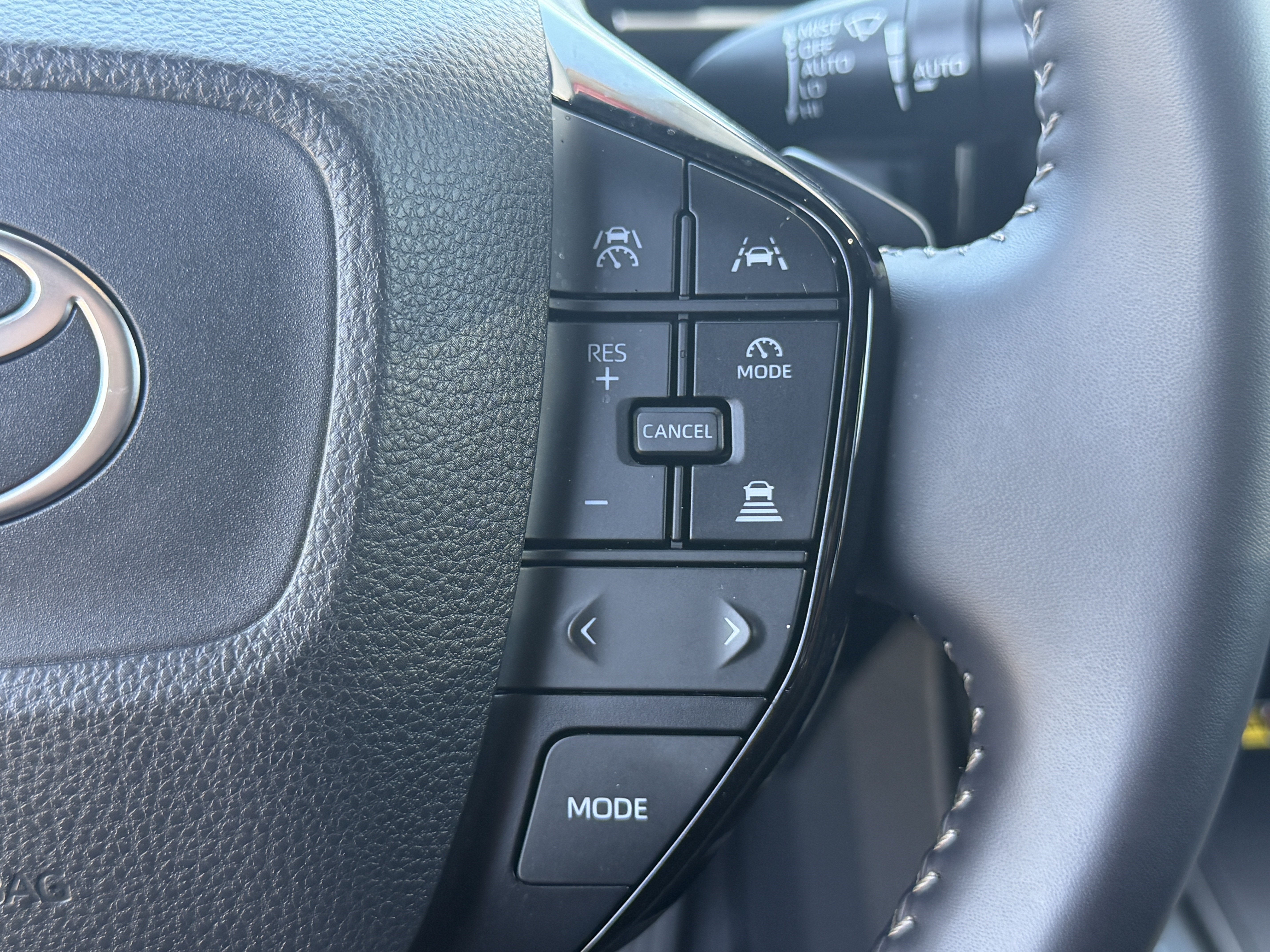 Used 2026 Toyota bZ FWD image 21