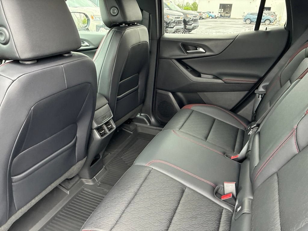 New 2027 Chevrolet Equinox RS w/ Safety and Technology Package AWD/4WD image 26