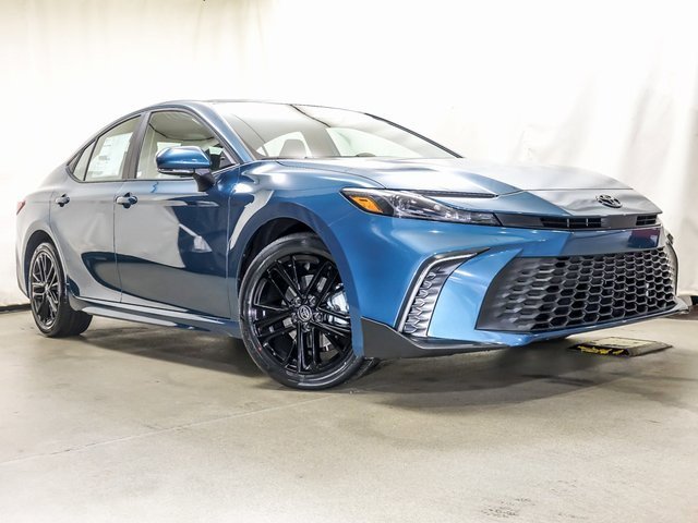 New 2026 Toyota Camry SE image 2