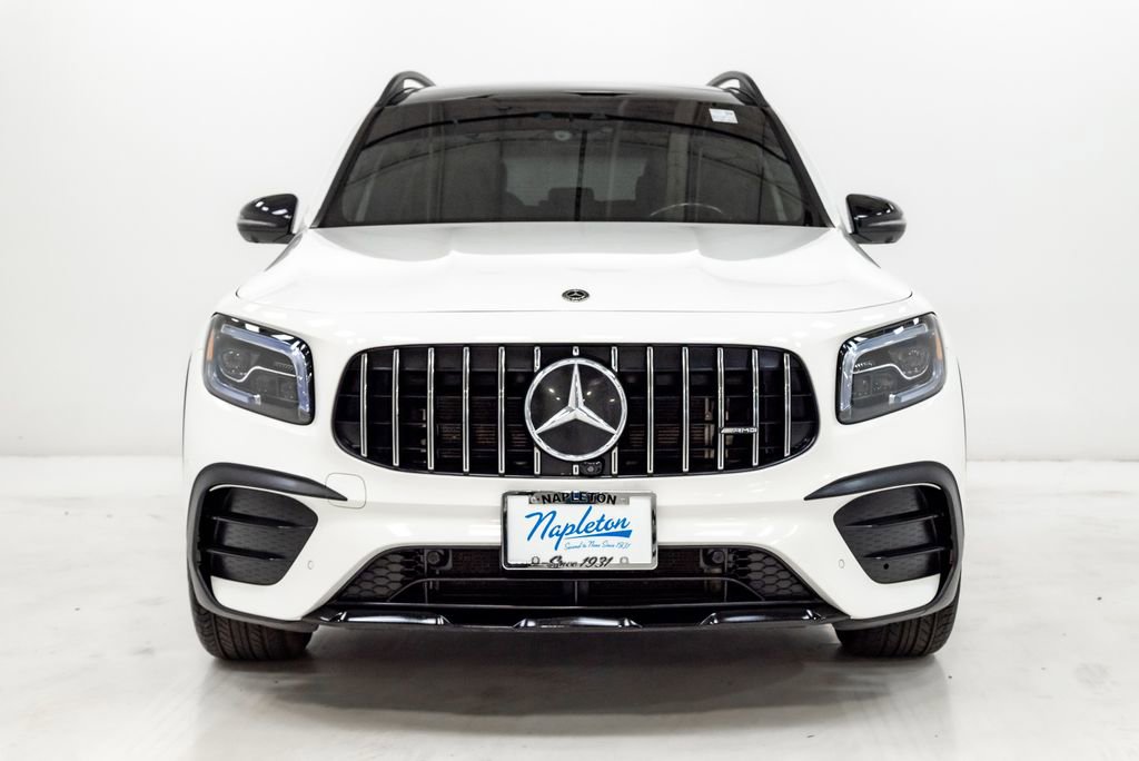Used 2021 Mercedes-Benz GLB 35 AMG 4MATIC image 4