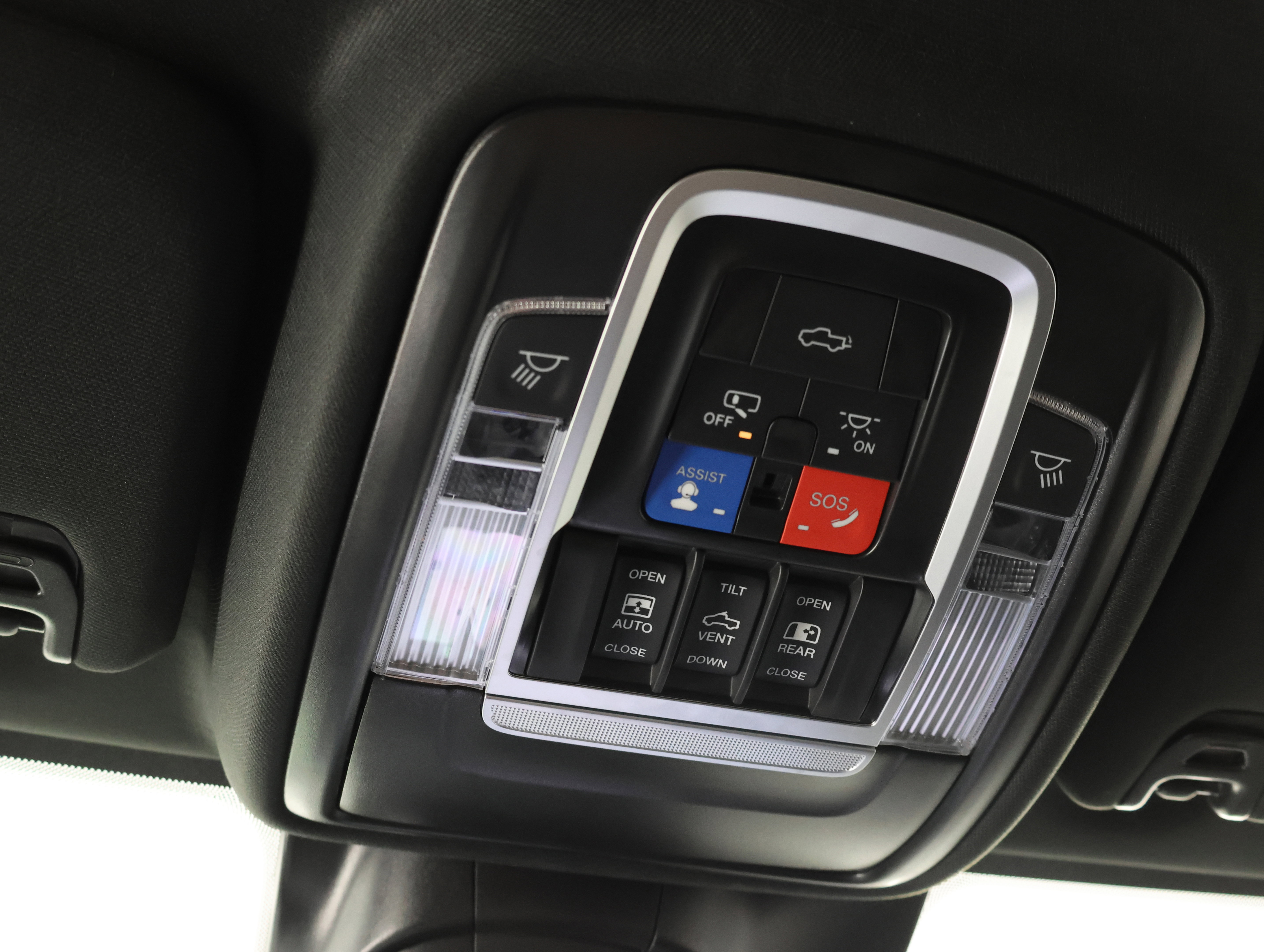 Used 2024 RAM 2500 Laramie w/ Night Edition image 75