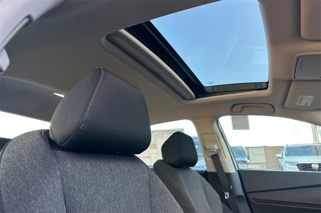 New 2026 Honda Accord SE image 18