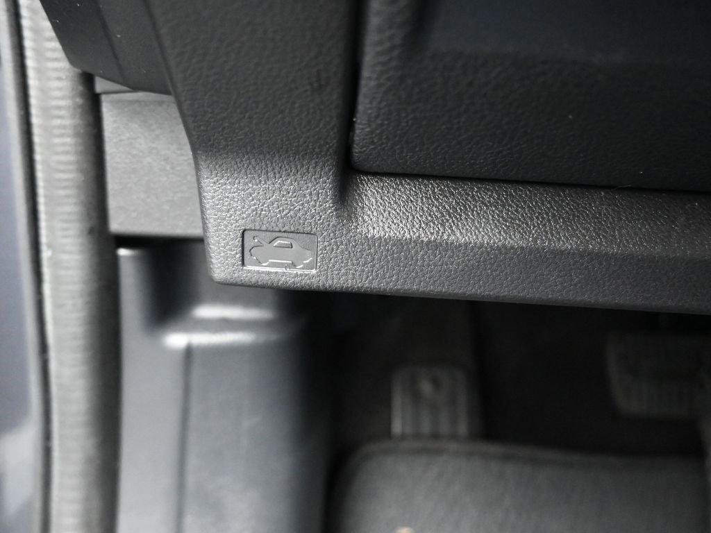 Used 2023 Subaru Impreza Premium image 29