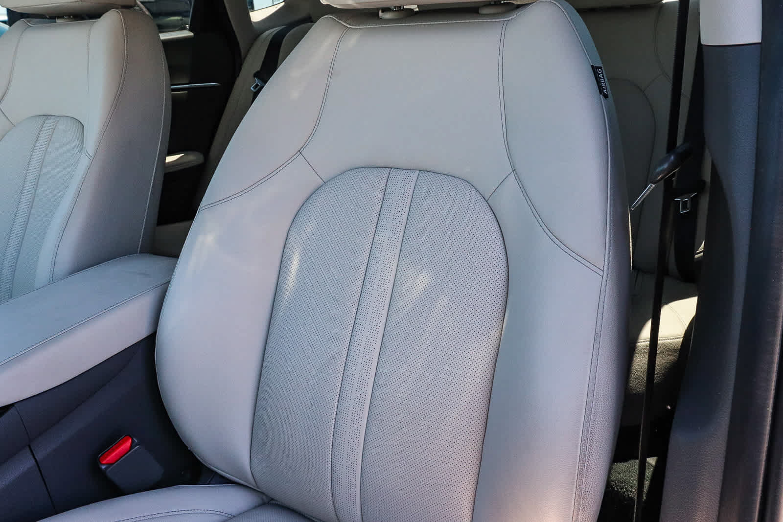 Used 2023 Hyundai Sonata Limited FWD image 35
