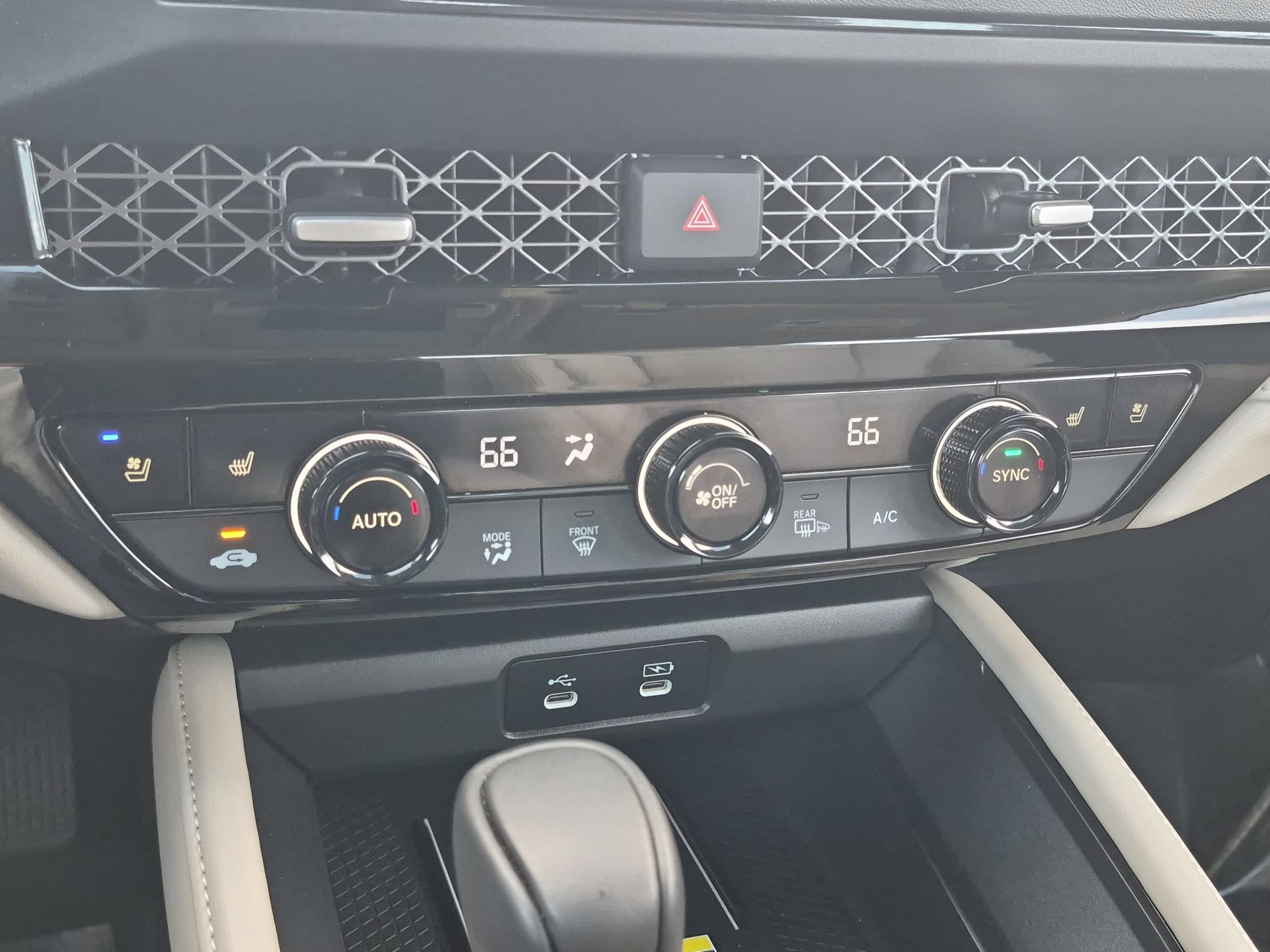 Certified 2025 Honda Accord Touring image 22