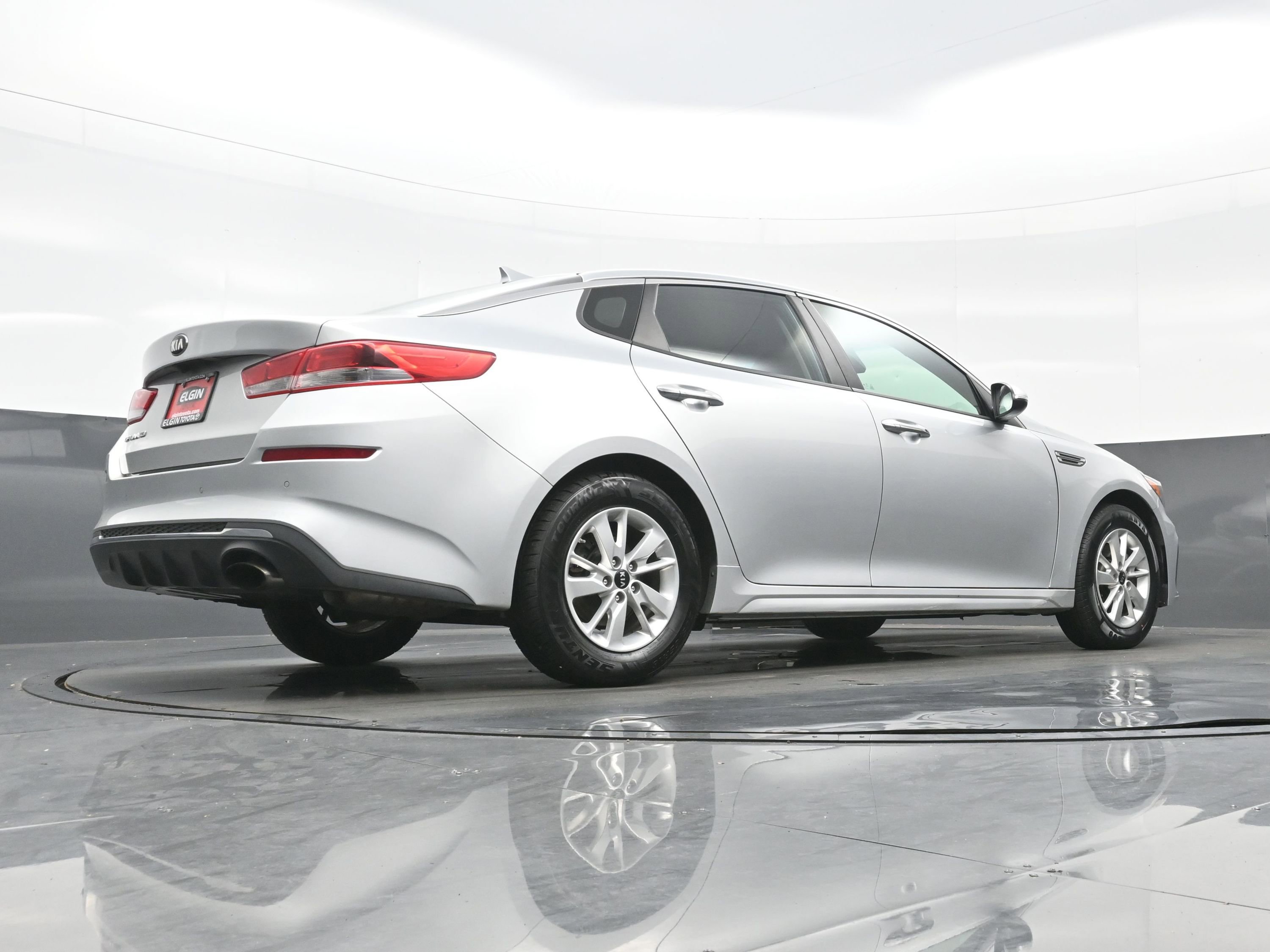 Used 2019 Kia Optima LX image 30