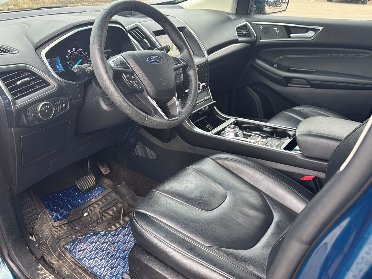 Used 2020 Ford Edge Titanium w/ Class II Trailer Tow Package image 12