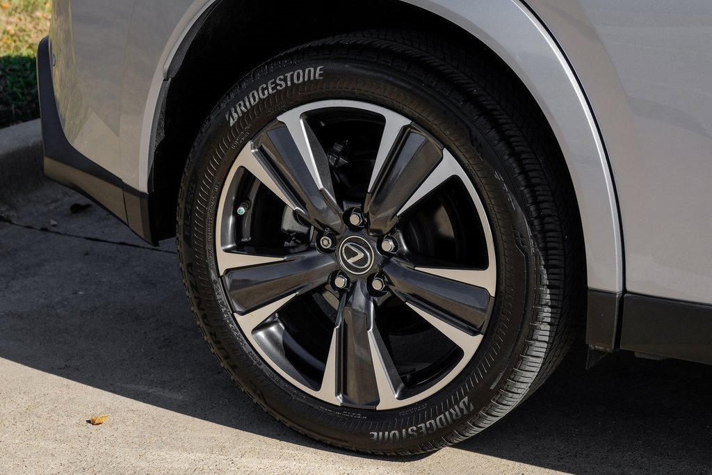 Used 2023 Lexus UX 250h FWD w/ Premium Package image 62