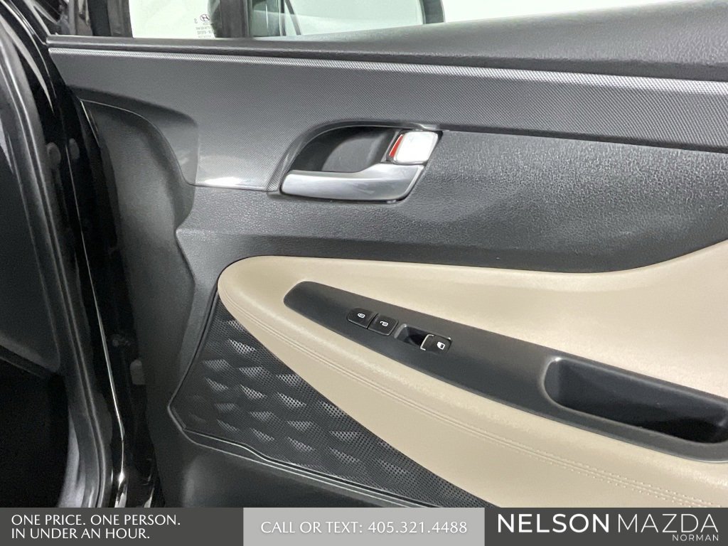 Used 2023 Hyundai Santa Fe SE image 21