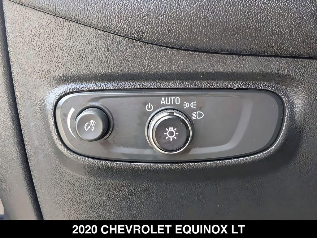 Used 2020 Chevrolet Equinox LT FWD image 18