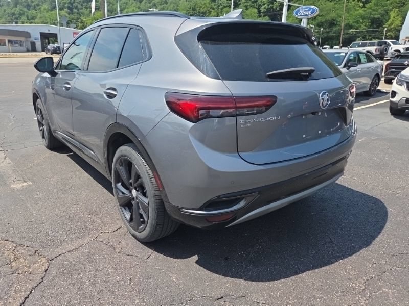 Used 2021 Buick Envision Essence w/ Technology Package I AWD/4WD image 5