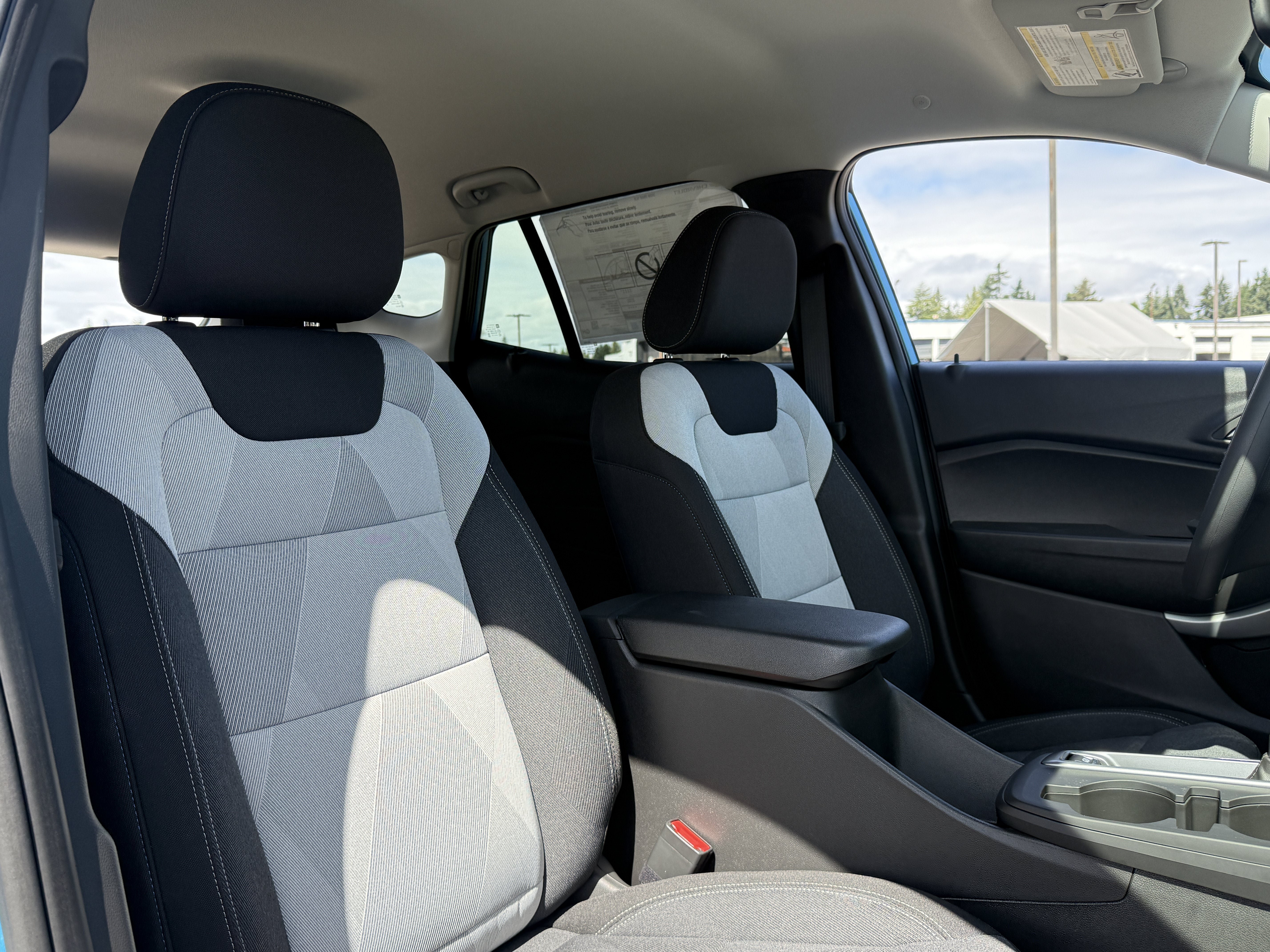 New 2026 Chevrolet Trax LS w/ LS Convenience Package FWD image 21