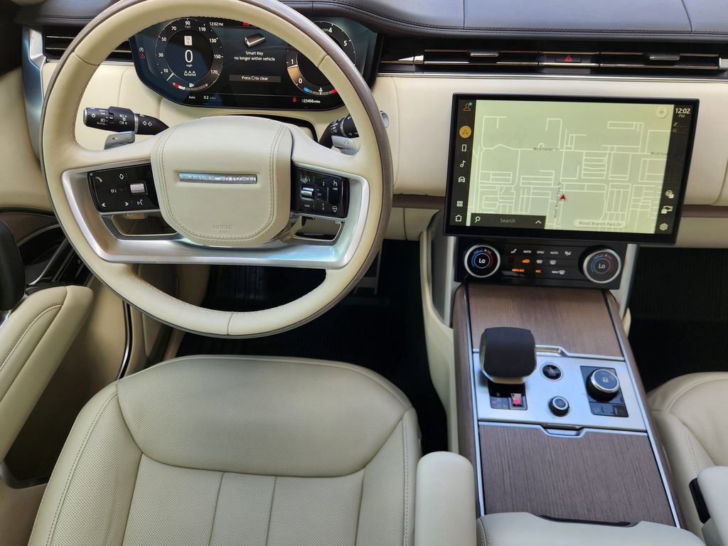 Used 2023 Land Rover Range Rover SE image 26