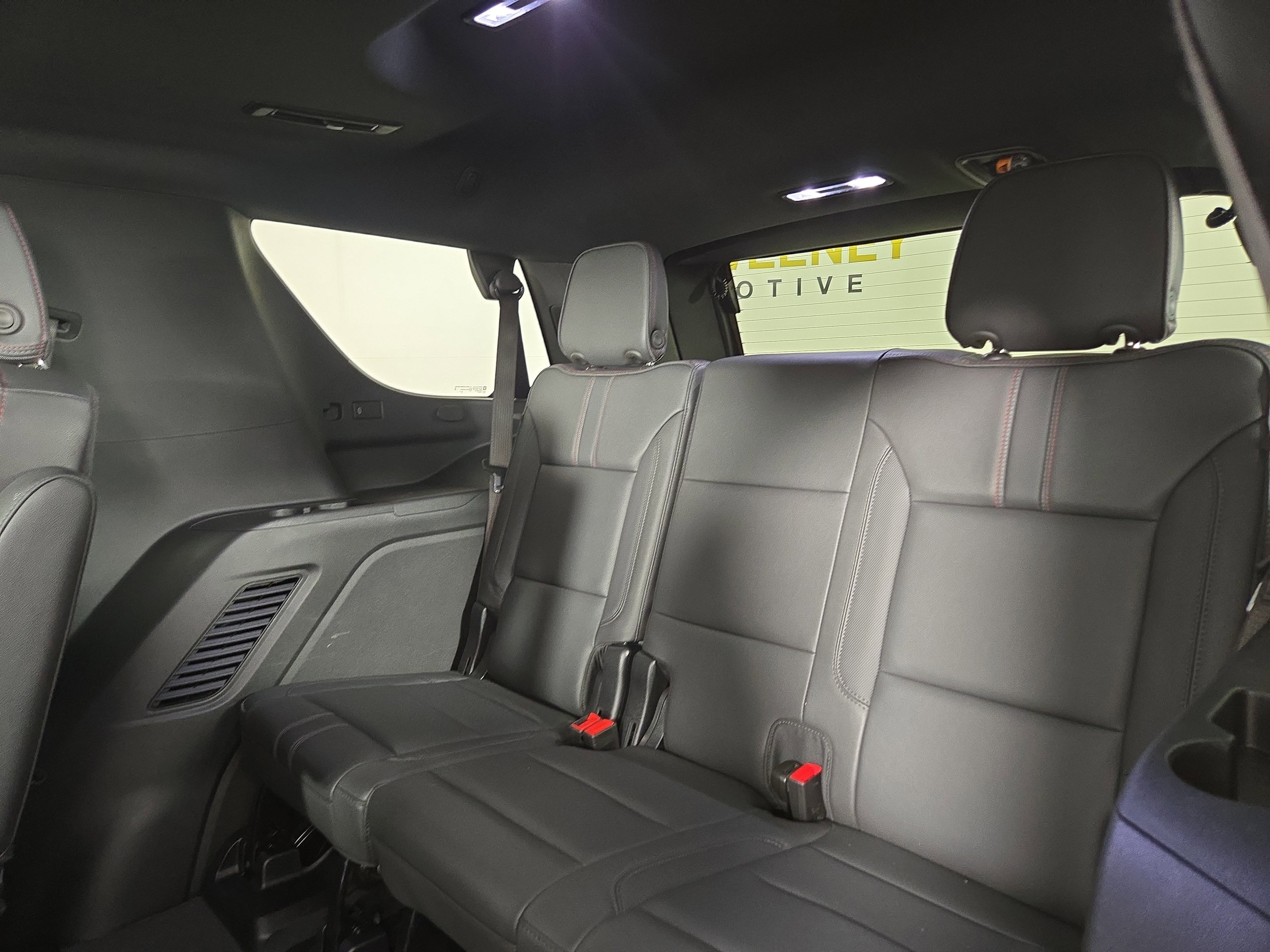 Used 2025 Chevrolet Tahoe RST w/ Comfort Package image 14