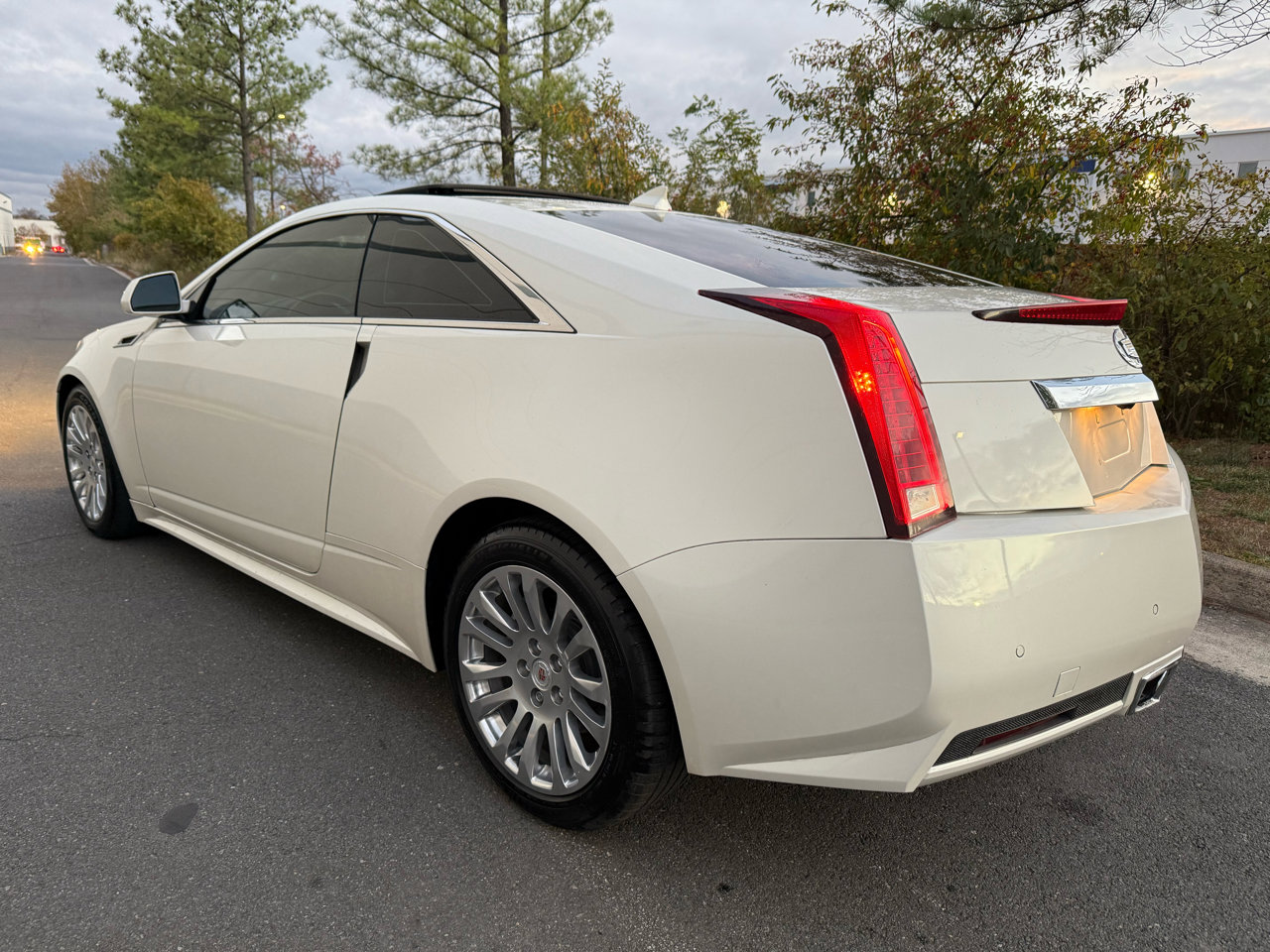 Used 2014 Cadillac CTS Premium image 10