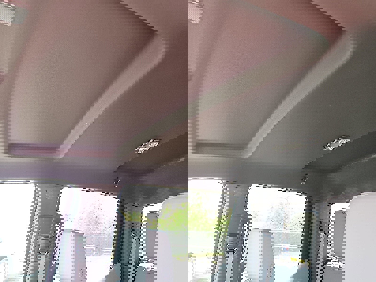 New 2026 GMC Sierra 1500 SLT image 12