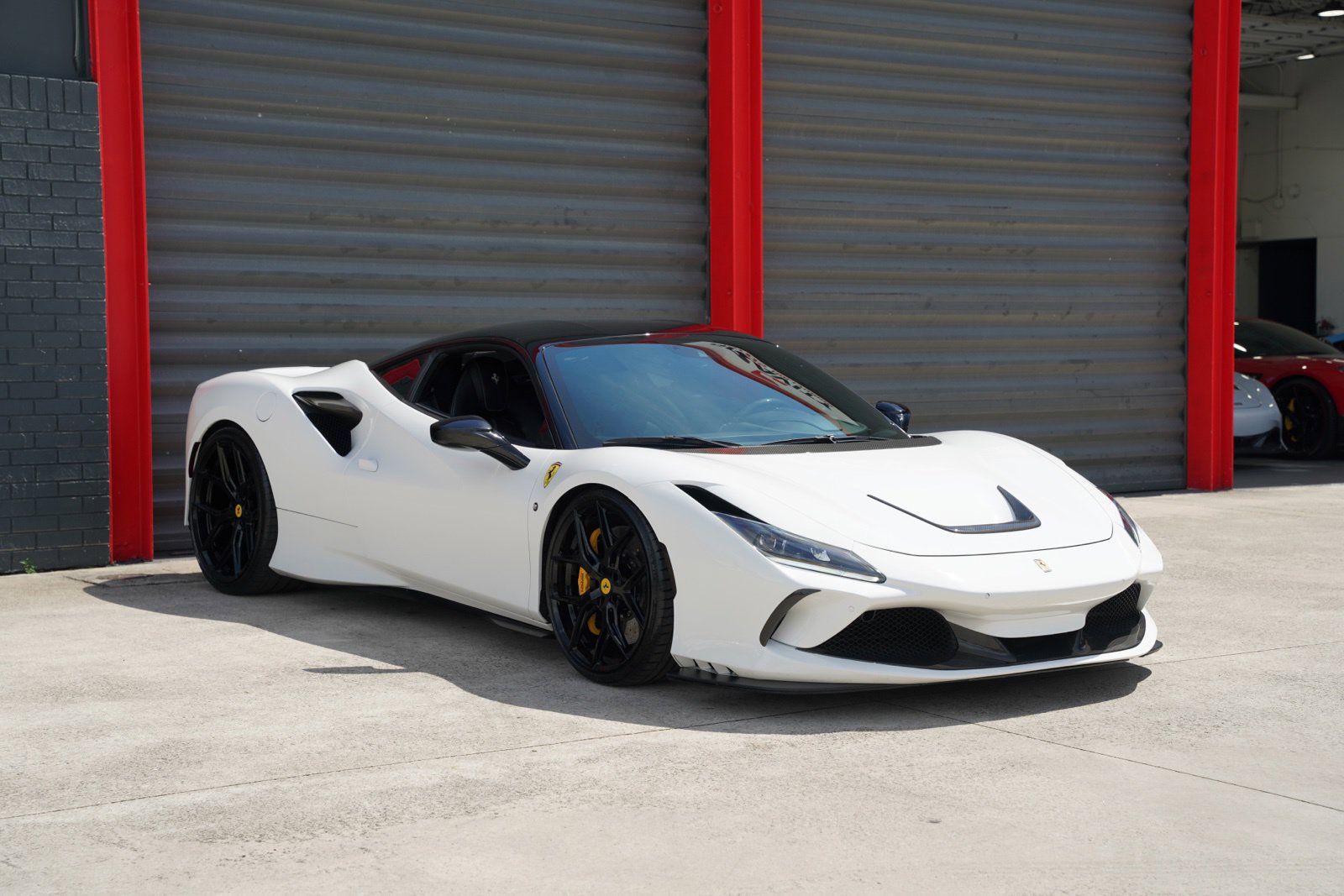Used 2020 Ferrari F8 Tributo RWD image 10
