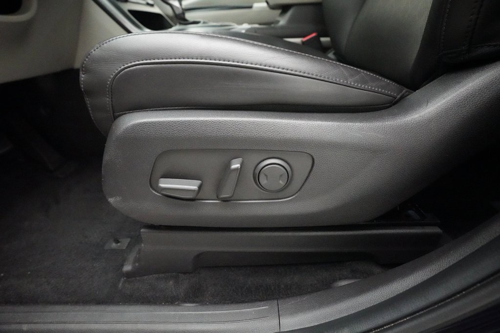 Certified 2024 Kia Carnival LX image 29