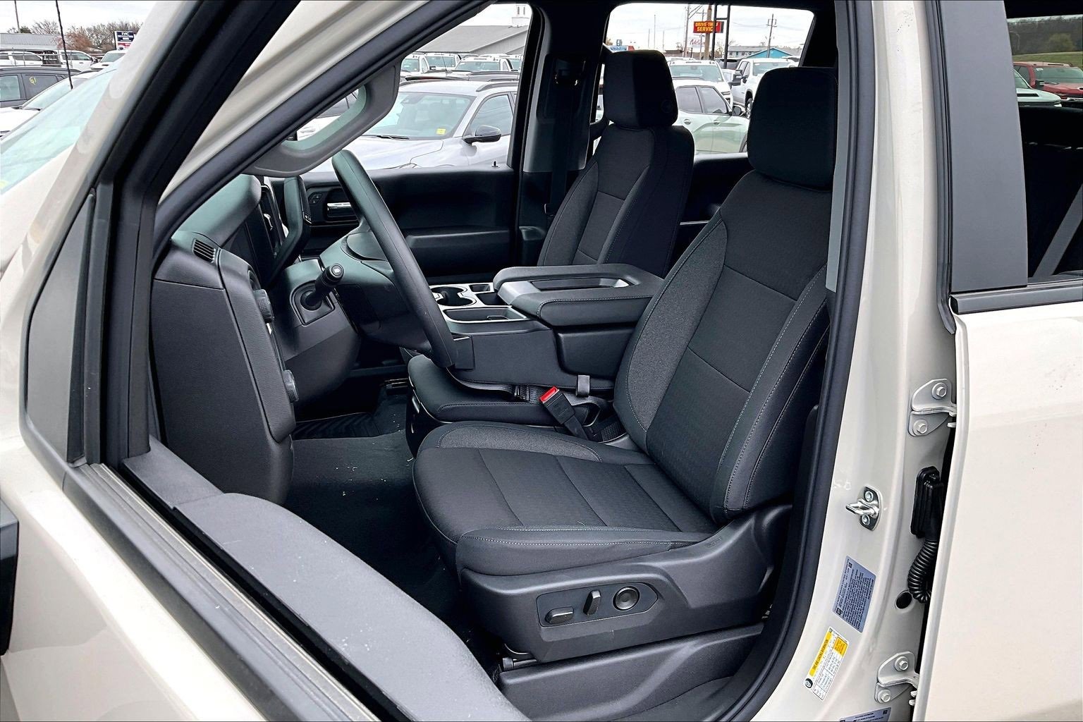 New 2026 Chevrolet Silverado 2500 Custom w/ Custom Convenience Package image 9