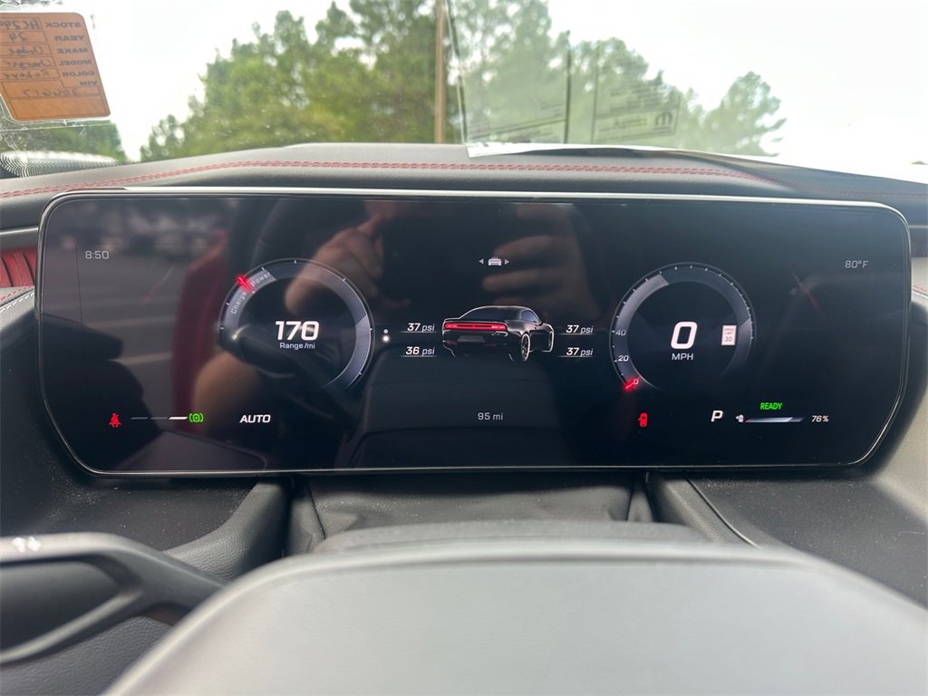 New 2024 Dodge Charger R/T w/ Plus Group image 18