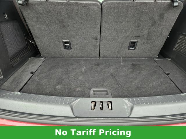 Used 2023 Ford Explorer Limited w/ Limited Technology Package RWD image 32