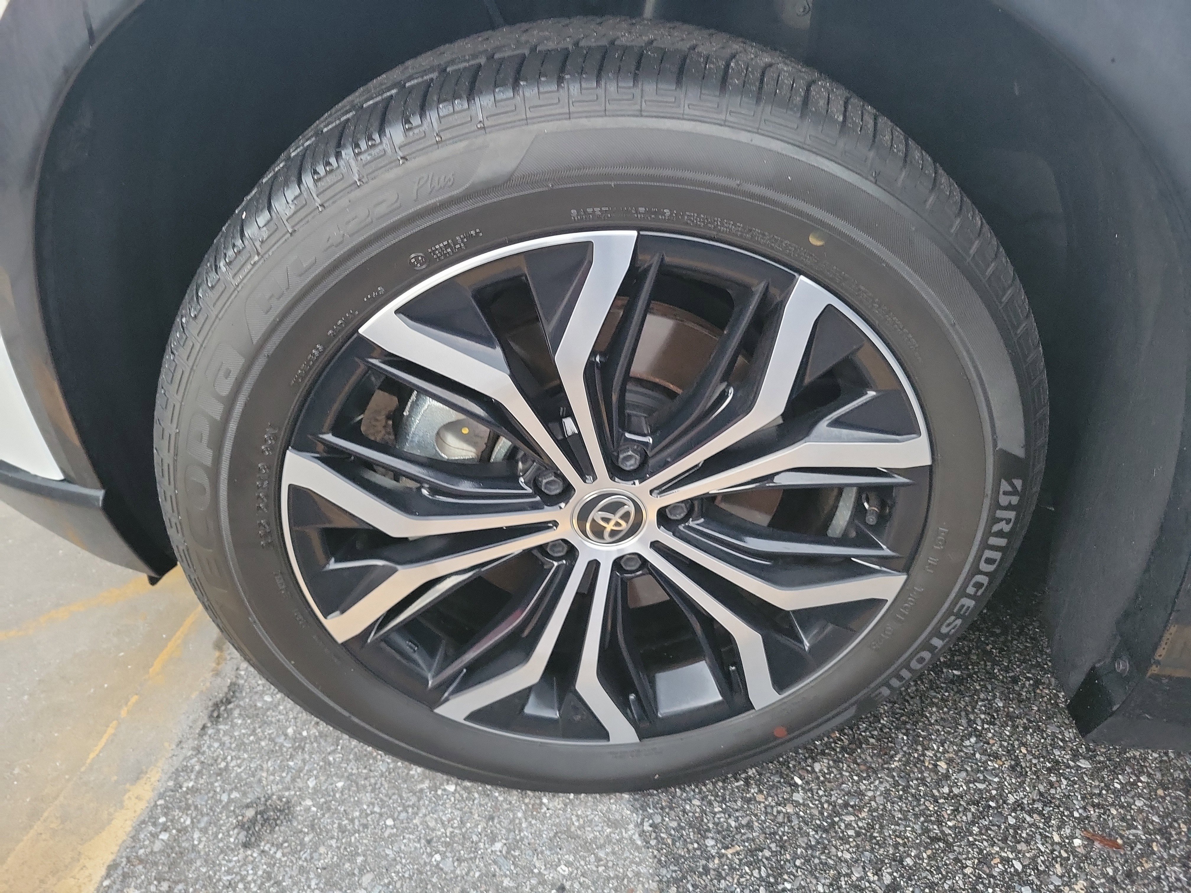 Used 2025 Toyota Crown Signia image 5