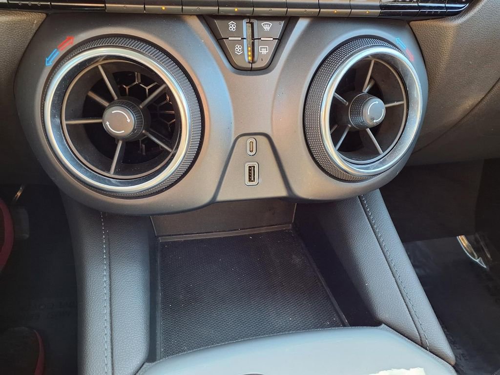 Used 2022 Chevrolet Blazer LT image 10