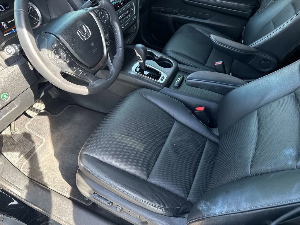 Used 2018 Honda Ridgeline RTL-T image 19