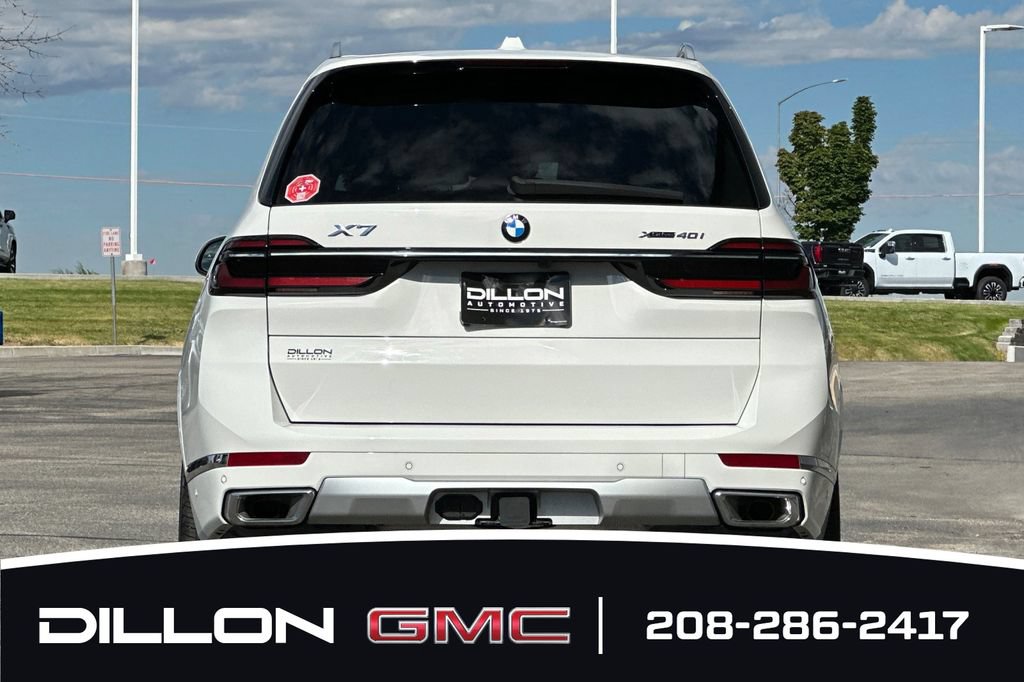 Used 2025 BMW X7 xDrive40i AWD/4WD image 5