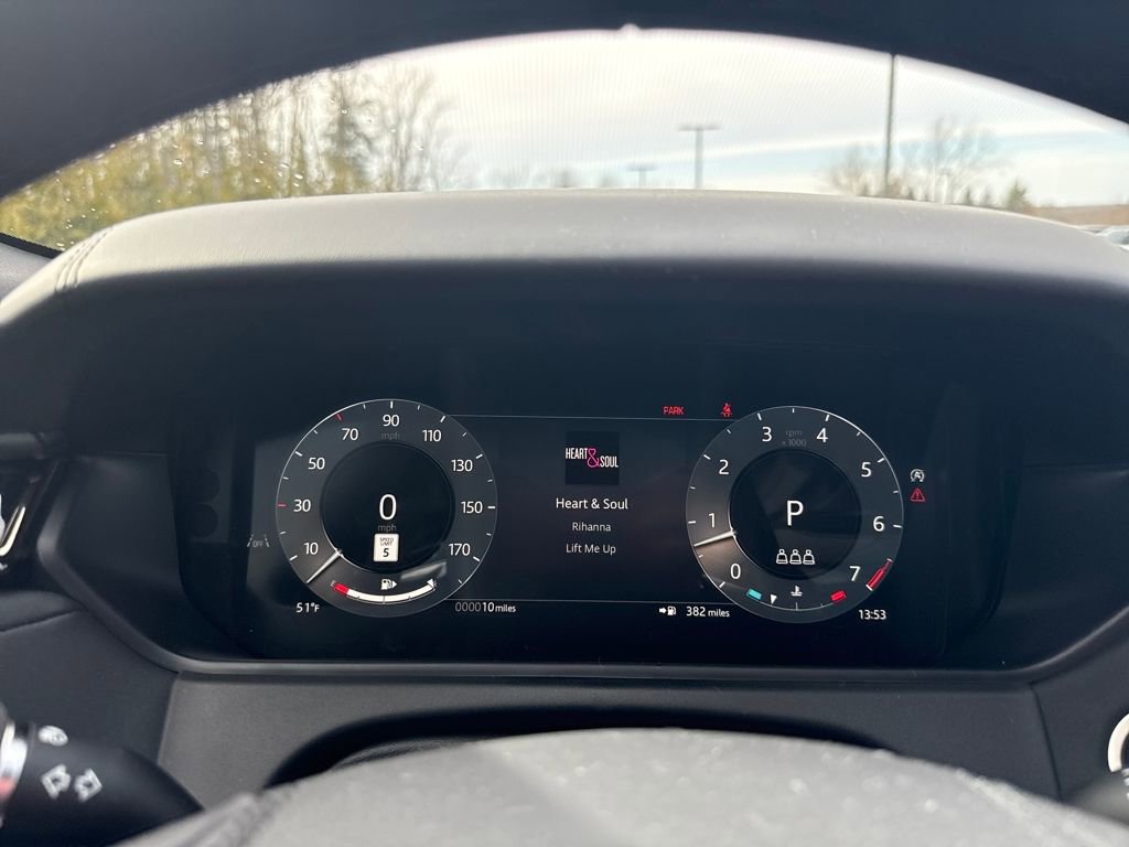 New 2026 Land Rover Range Rover Velar Dynamic SE AWD/4WD image 22