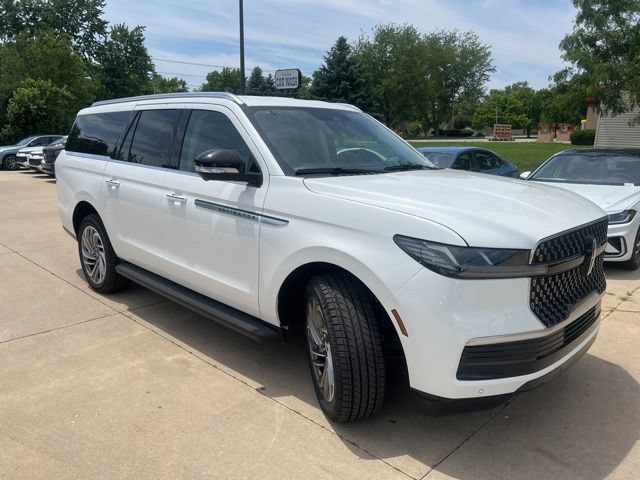 New 2026 Lincoln Navigator L Premier