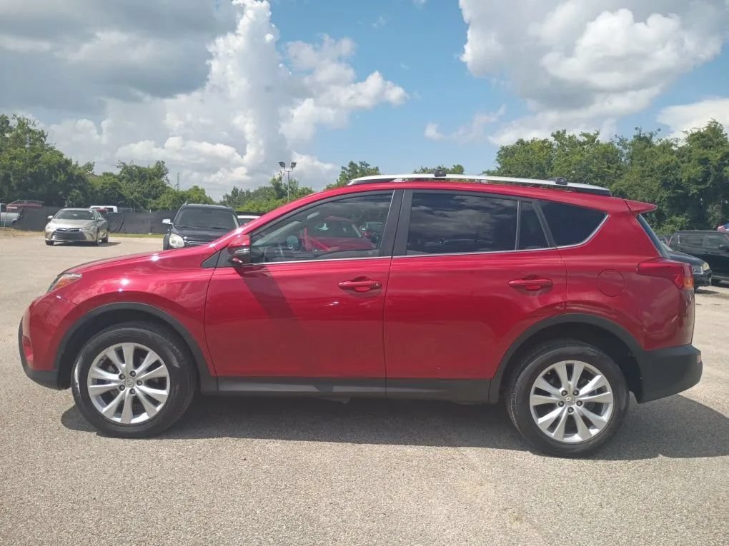 Used 2013 Toyota RAV4 Limited FWD image 2