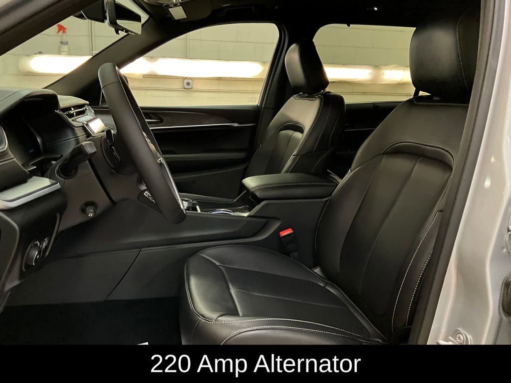 New 2025 Jeep Grand Cherokee L Limited w/ Luxury Tech Group II image 12