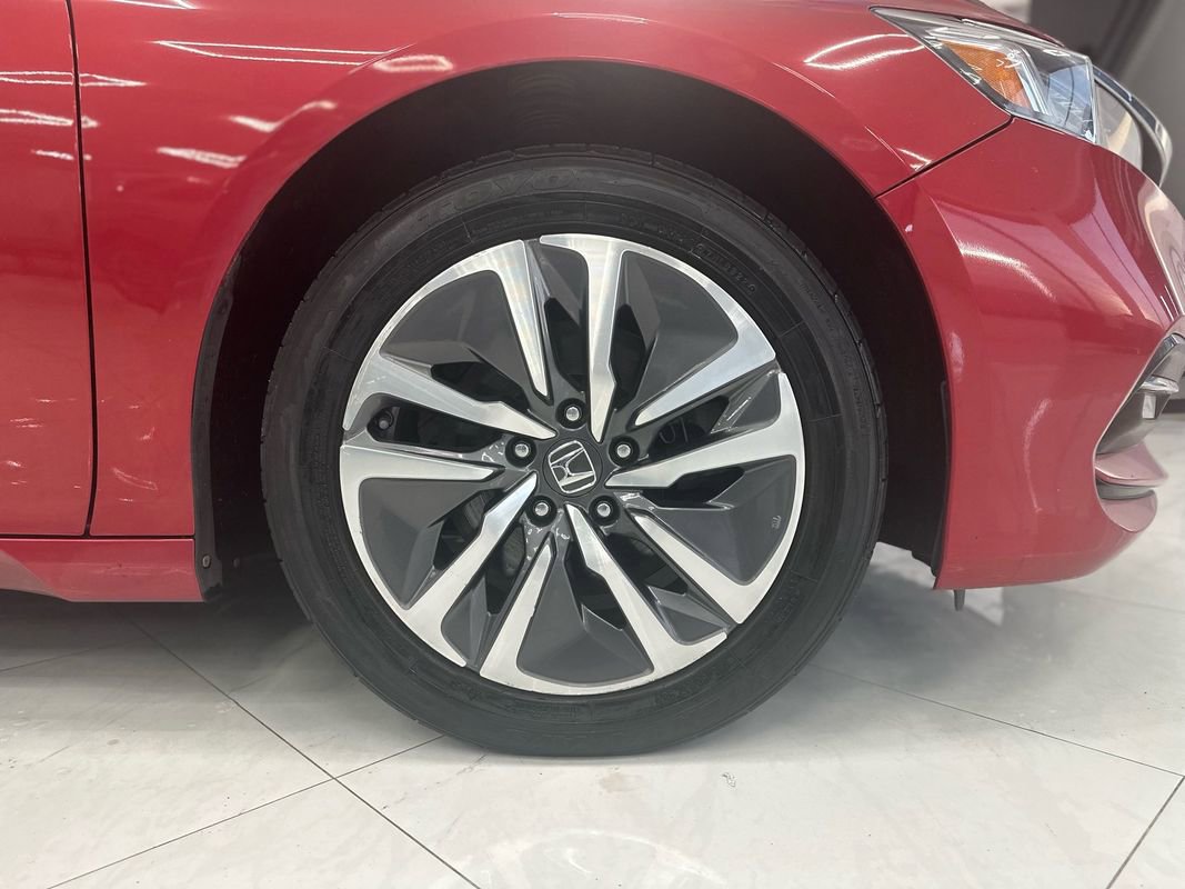 Used 2019 Honda Accord Touring image 44