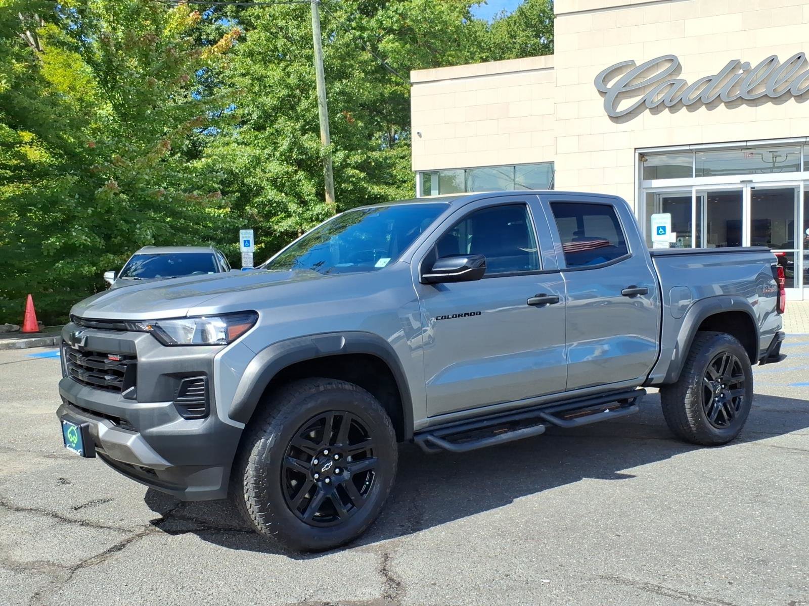 Certified 2024 Chevrolet Colorado Trail Boss w/ Advanced Trailering Package AWD/4WD image 3