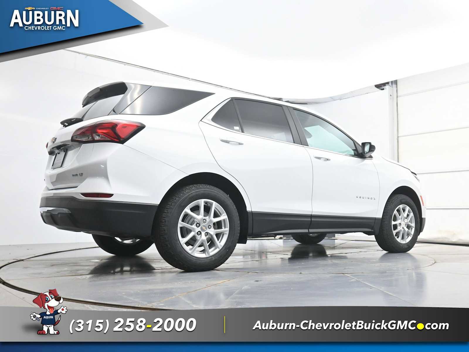 Used 2023 Chevrolet Equinox LT AWD/4WD image 21