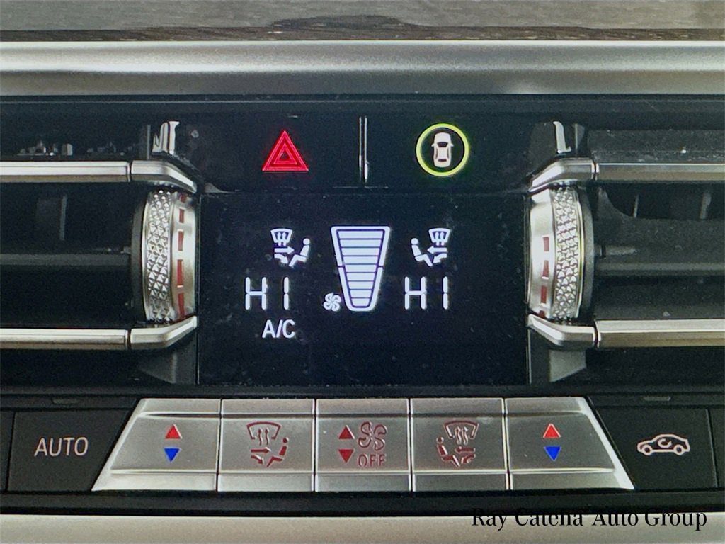 Used 2022 BMW X3 xDrive30i w/ Premium Package 2 (ZPA) image 16