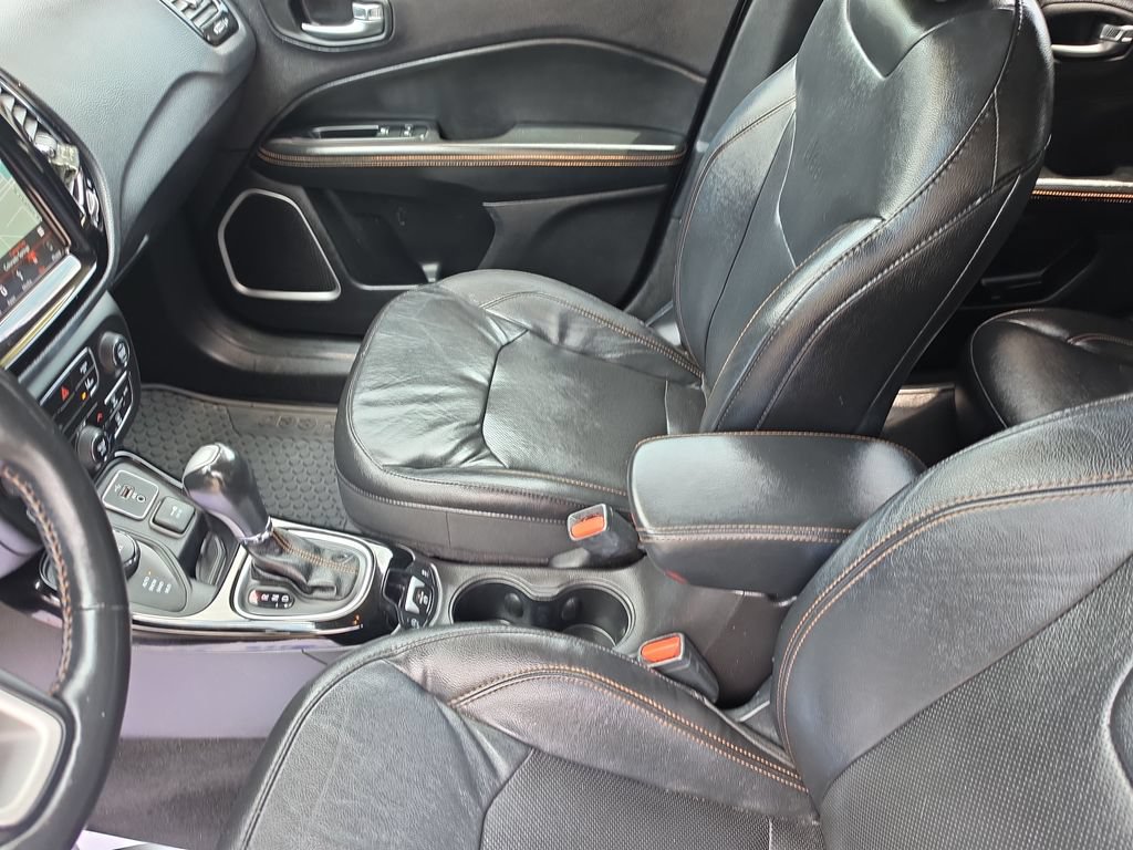Used 2018 Jeep Compass Limited w/ Navigation Group AWD/4WD image 27