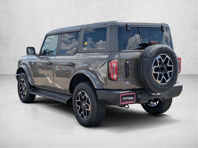 New 2026 Ford Bronco Outer Banks image 8