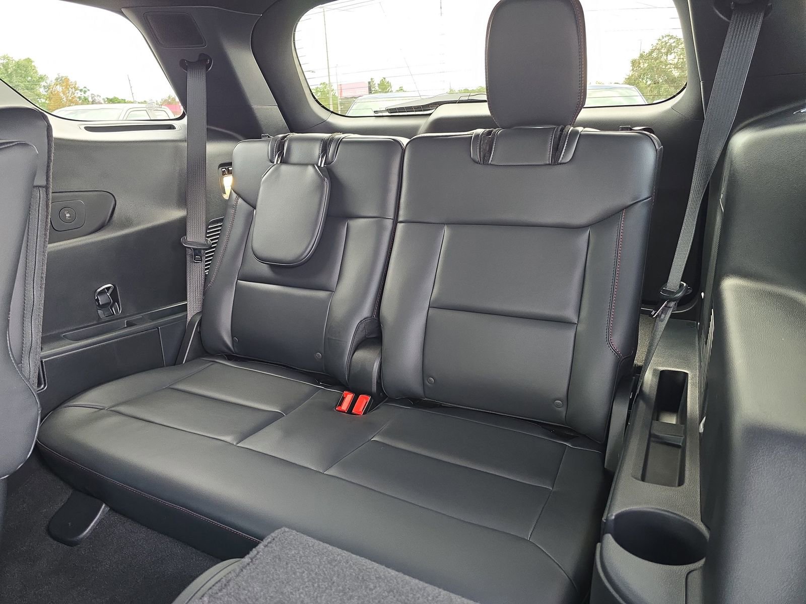 New 2026 Ford Explorer ST w/ Sun And Sound Package image 13