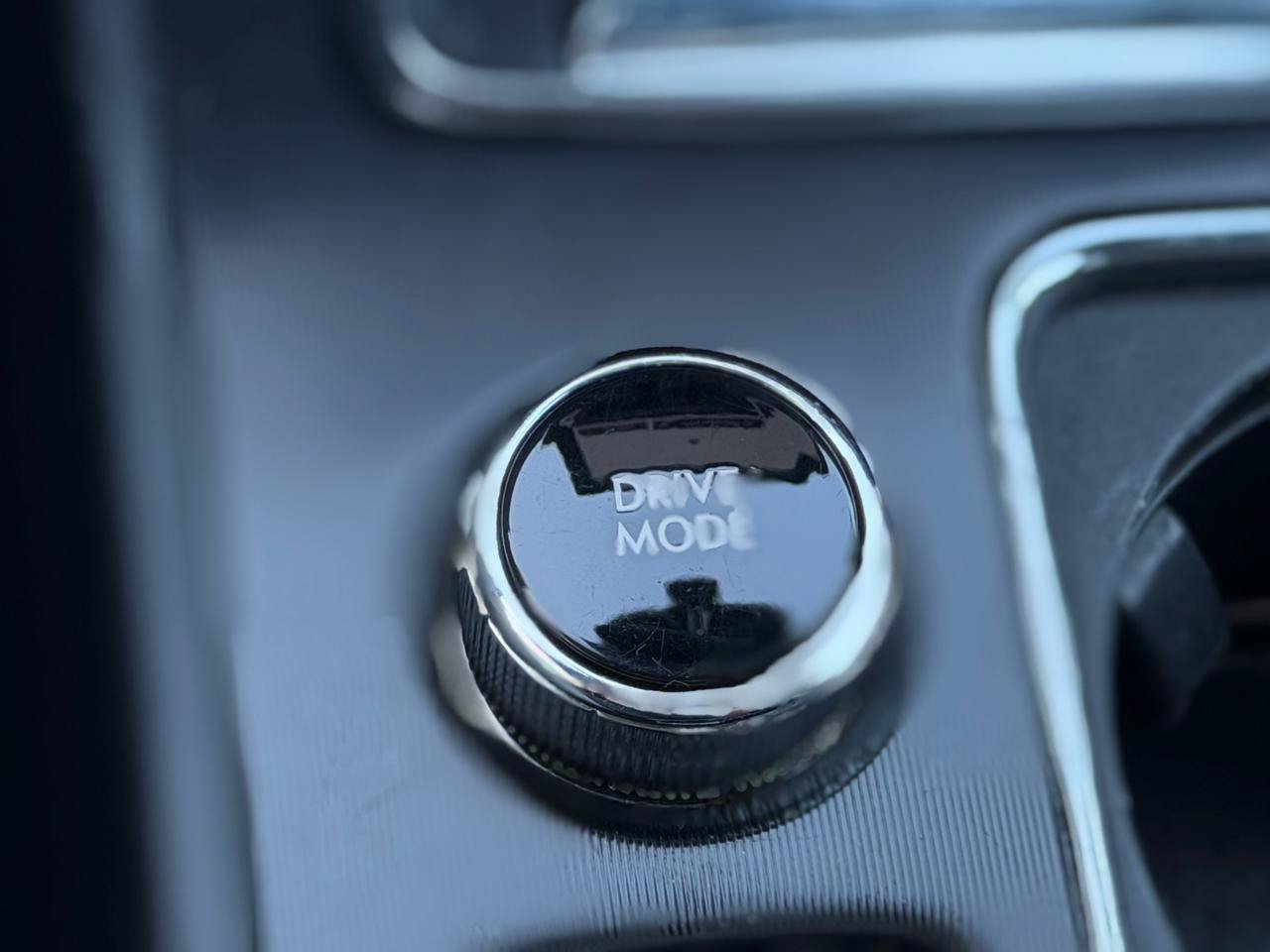 Used 2020 Lincoln Corsair AWD w/ Premium Package image 36