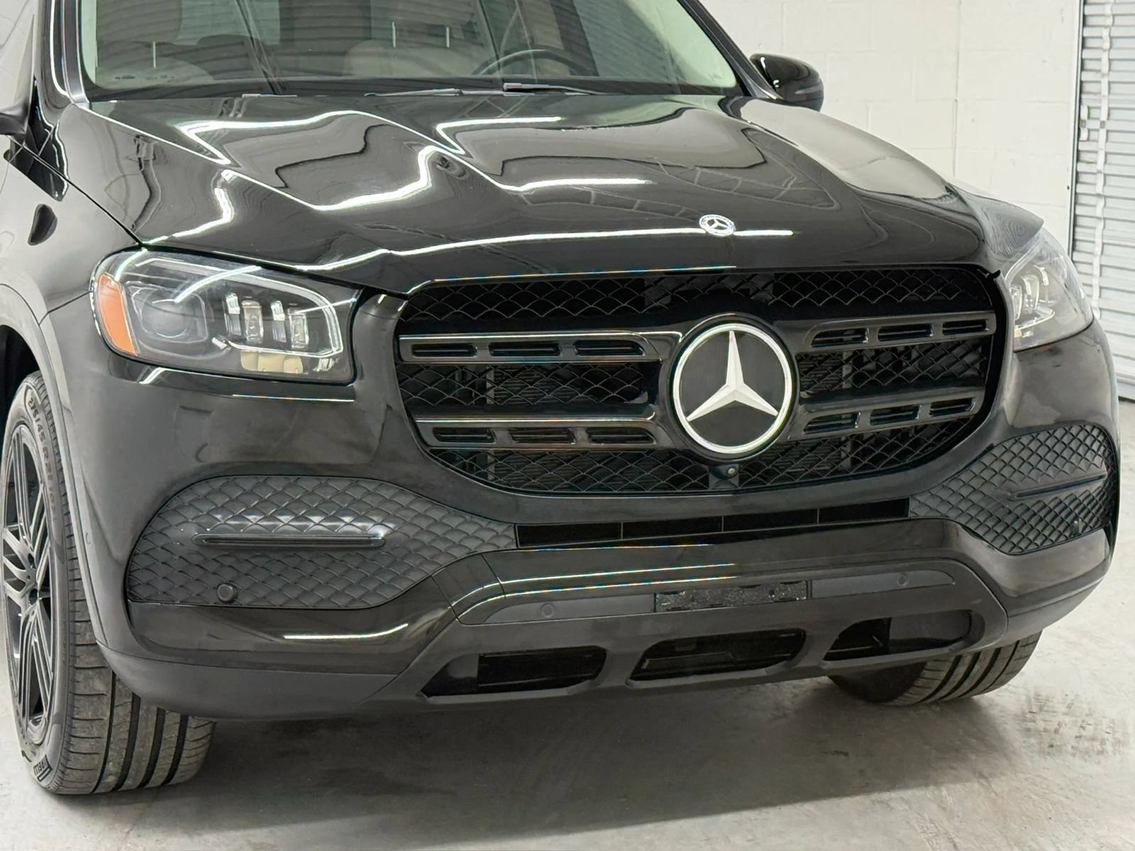 Used 2021 Mercedes-Benz GLS 450 4MATIC image 46