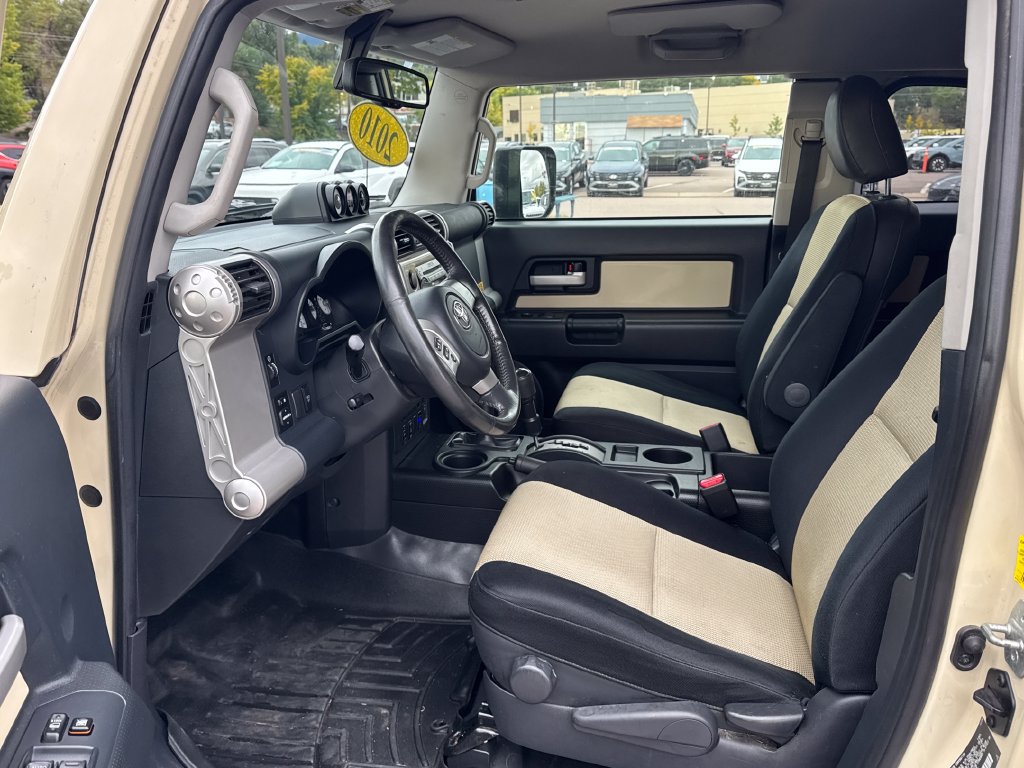 Used 2010 Toyota FJ Cruiser 4WD image 29