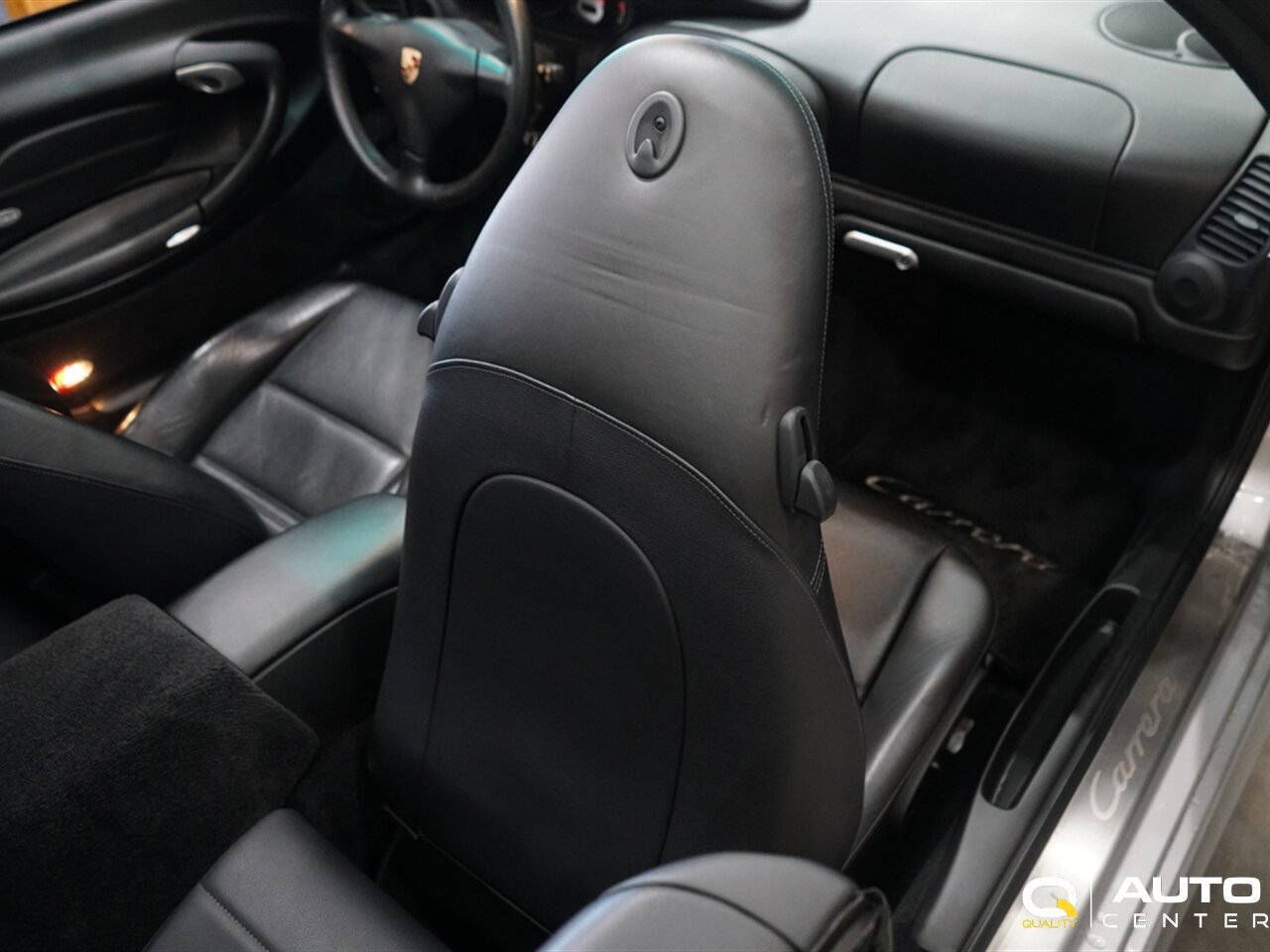 Used 2004 Porsche 911 Carrera RWD image 37