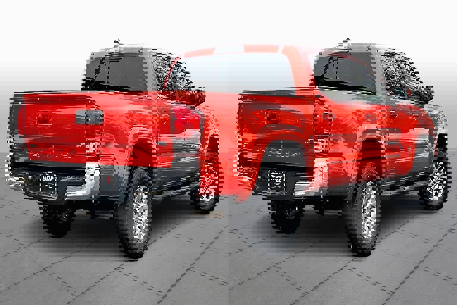 Used 2018 Toyota Tacoma SR5 image 13